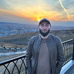 Azret, 33 ����, ������